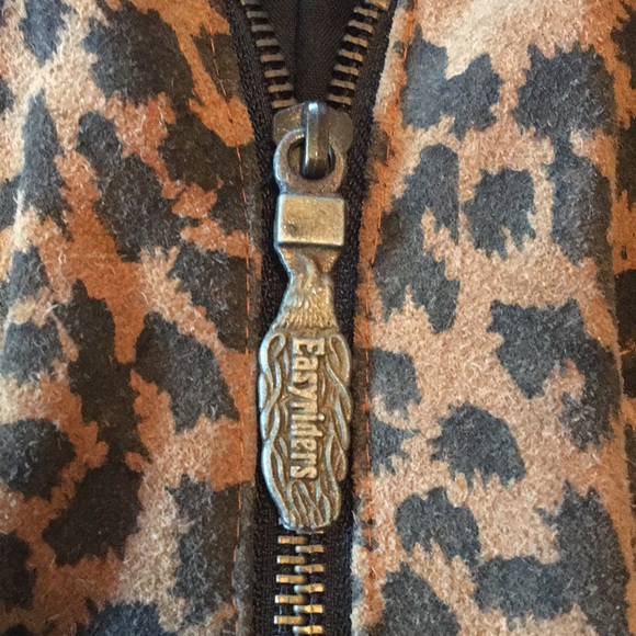 Leather leopard vest  - Picture 5 of 8